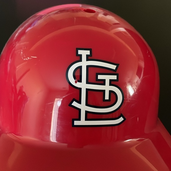 St Louis Cardinals Kids Plastic Batting Cap - Picture 3 of 3